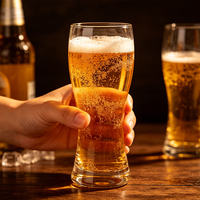 Verre à bière classique en verre borosilicate transparent fait main pour le vin et les boissons de pub
