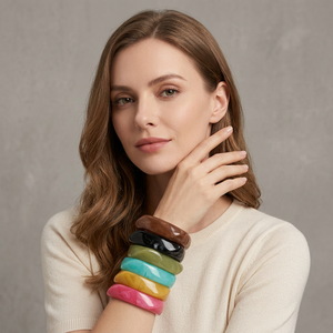 Conjunto de Pulseras de Resina con Flores, Joyería Artística Colorida y Redonda de la Colección Hecha a Mano - Product Image 1