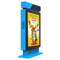 Écran d'affichage publicitaire numérique extérieur LCD Totem 55 pouces IP65 étanche 2000 Nits de luminosité, sur pied, pour aéroport et ascenseur