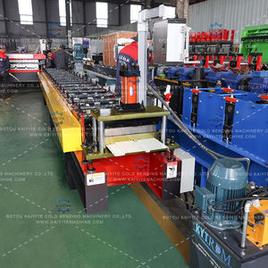 Machine automatique de formage de panneaux muraux à haute efficacité, équipement de production de murs de bâtiment par cintrage à froid pour les couvreurs - Product Image 6
