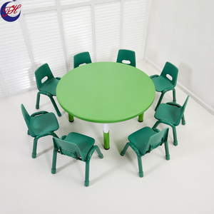 Set di <span class=keywords><strong>Tavolo</strong></span> <span class=keywords><strong>e</strong></span> <span class=keywords><strong>Sedie</strong></span> Rotonde <span class=keywords><strong>in</strong></span> <span class=keywords><strong>Plastica</strong></span> per Arredamento Prescolare <span class=keywords><strong>e</strong></span> Uso Scolastico per Bambini - Product Image 5