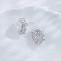 Boucles d'oreilles clous en platine Pt950 avec diamants de laboratoire en forme de grappe étoilée, pavé de mêles, brillantes et tendance, pour femme, bijoux fins
