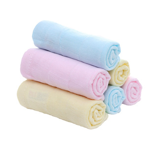 Bavette en gaze double couche 27x50 cm en coton doux et absorbant, plusieurs couleurs, pour usage médical - Product Image 5