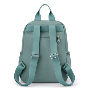 Le nouveau <span class=keywords><strong>sac</strong></span> <span class=keywords><strong>à</strong></span> <span class=keywords><strong>dos</strong></span> en tissu de nylon est léger pour les femmes, polyvalent pour les voyages en plein air et les trajets quotidiens, et est simple et <span class=keywords><strong>élégant</strong></span> - Product Image 5