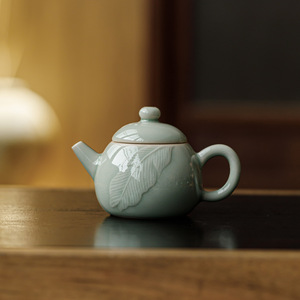 Guanlan Ceramic Relief Small Teapot Banana Moon Color With Lid Round Shape Kung Fu <b>Tea</b> <b>Set</b> Porcelain Household Teapot - Product Image 4