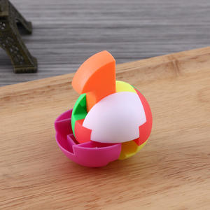 Cubo de Rubik Luban 3x3, llavero, juguete de rompecabezas para niños, bloques de construcción educativos para descompresión, varios colores, JY-306 - Product Image 2