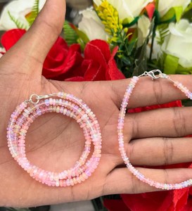 Conjunto de collar y pulsera Pastel Opal Dream Harmony, cuentas multicolor iridiscentes, joyería elegante hecha a mano, regalo para mujeres y niñas - Product Image 2