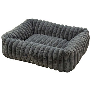 <span class=keywords><strong>Cama</strong></span> Cálida de Terciopelo para Mascotas - Nido Cuadrado Acanalado para Perros y Gatos Pequeños (Relleno de Esponja) - Product Image 1