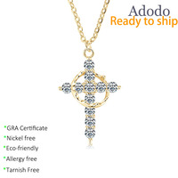 Collier pendentif croix couronne en argent sterling 925 plaqué or, serti d'un moissanite VVS de 3 mm taille ronde, pour femmes.