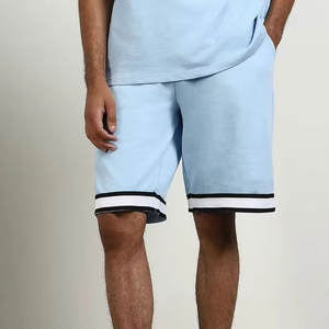 Ensemble deux pièces décontracté pour homme personnalisable, de haute qualité, 100% coton respirant, t-shirt et short pour l'été - Product Image 4