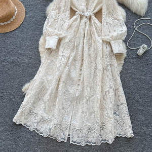 Abito in Chiffon Stile Impero Romantico <span class=keywords><strong>con</strong></span> <span class=keywords><strong>Perline</strong></span>, Allacciatura Frontale e Gonna Ampia, Vestito da Ballo Vintage Ricamato per Donne - Product Image 2