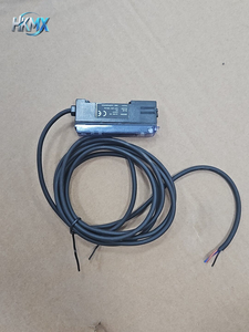 Amplificateur à fibre optique haute précision FS-V11 pour l'automatisation industrielle et les systèmes de contrôle d'usine intelligente - Product Image 1