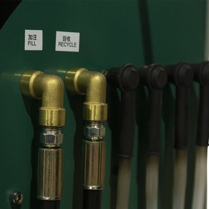 เครื่องมือเปลี่ยนน้ำมันเบรก Sata รุ่น AE5771 อะแดปเตอร์โลหะแบบใช้มือสำหรับซ่อมรถยนต์ - Product Image 1