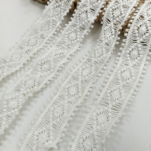 ลูกไม้แต่งขอบ ดีไซน์หรูหรา นุ่มสบาย ปักลายแจ็คการ์ด ผ้าฝ้ายผสมโพลีเอสเตอร์ สำหรับเสื้อผ้า ของขวัญ กระเป๋า ชุดเดรส ของตกแต่งบ้าน - Product Image 1