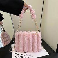 Sac à main en peluche pour femme, nouvelle collection Printemps 2025, décontracté, polyvalent, avec chaîne et fermeture éclair, sac à bandoulière et fourre-tout pour femme, vente en gros transfrontalière