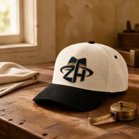 Casquette de baseball unisexe en velours côtelé bicolore crème et noir, visière contrastante, six panneaux, visière incurvée, réglable, logo brodé personnalisé