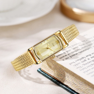 Petite montre en or, design haut de gamme, étanche, montre-bracelet personnalisée pour femmes, montre à quartz en acier inoxydable - Product Image 1