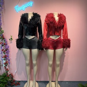 Completo <span class=keywords><strong>Donna</strong></span> Autunno Inverno 2026 in <span class=keywords><strong>Pelle</strong></span> PU, Set 2 Pezzi con Pelliccia, Giacche Corte Pelose e <span class=keywords><strong>Shorts</strong></span> Sexy Coordinati - Product Image 1