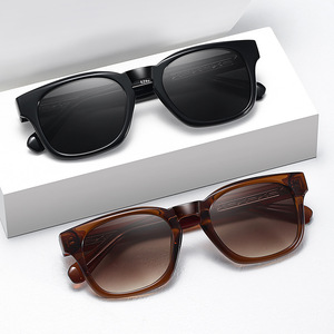 Gafas de Sol Personalizadas para Hombre, Montura de PC, Gafas de Sol de Lujo 2026, Gafas de Sol Cuadradas Personalizadas para Mujer - Product Image 4