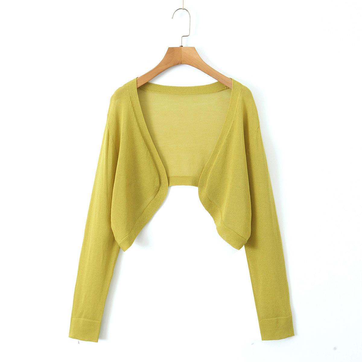 เสื้อคาร์ดิแกนสีเหลืองอ่อน