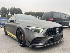 <span class=keywords><strong>Mercedes</strong></span>-Benz <span class=keywords><strong>Classe</strong></span> <span class=keywords><strong>A</strong></span> <span class=keywords><strong>AMG</strong></span> Modèle 2019 <span class=keywords><strong>A</strong></span> <span class=keywords><strong>35</strong></span> L 4MATIC Turbocompressé Automatique R19 Conduite à Gauche avec Toit Ouvrant Panoramique Voiture d'Occasion - Product Image 3