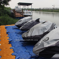 Dock flottant modulaire pour jet ski en HDPE 500x500x400mm