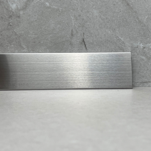 Battiscopa in Acciaio Inox con Montaggio Adesivo per Installazione Rapida e Ristrutturazioni - Product Image 1