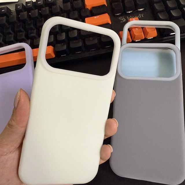 Customizable Animal Design Magnetic Liquid Silicone Gel Phone Case Direct Manufacturer Shockproof