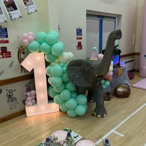 Accessoires animaux en peluche safari géant taille réelle éléphant girafe accessoires statue animal décoration pour fête des animaux décoration de figurines - Product Image 2