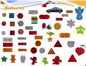 Móc khóa hình gấu phản quang bán chạy, chất liệu nhựa phản quang cho trẻ em (KW101) - Product Image 6