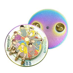 หมุดโดมเคลือบอีพ็อกซี่ชุบทองทรงกลมแบบนุ่มไม่มีตราโลหะขั้นต่ำตามสั่ง - Product Image 1