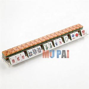 Elegante Juego de Mahjong de Acrílico Transparente, Fichas Transparentes con Detalles Dorados, Estilo Moderno y Lujoso, Decoración Artística para el Hogar - Product Image 4
