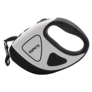 Correa retráctil automática para mascotas con manos libres de alta calidad, bloqueo de una tecla, cuerda de tracción de nailon duradera, luces <span class=keywords><strong>LED</strong></span> impresas para perros - Product Image 3