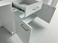 Plan de travail en résine époxy moderne, table de laboratoire, évier, métal, résistant à la saleté chimique, poste de travail pour hôpital, atelier, école, laboratoire