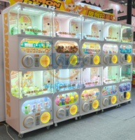 Máquina expendedora de cápsulas Gacha de doble piso metálica personalizable Wangerbao operada con monedas para premios de garra