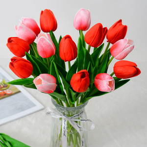 Flores de Tulipán Artificiales Lai Xing en Degradado Rojo Rosa de PU, Decoración para el Hogar, Regalo para el Día de la Madre, Adorno Ecológico - Product Image 1