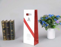 Sac en papier kraft texturé de luxe pour bouteille de vin, avec logo personnalisé estampé à chaud, vente en gros