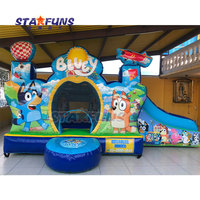 Château gonflable extérieur en PVC avec toboggan, château de rebond gonflable bleu à thème dessin animé, toboggan et structure de saut pour location événementielle