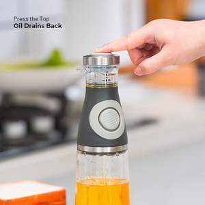 Distributeur d'huile d'olive et de <span class=keywords><strong>vinaigre</strong></span> <span class=keywords><strong>comestible</strong></span> de cuisine avec mesures pour bouteilles en verre de 500ml Ensemble de luxe - Product Image 4