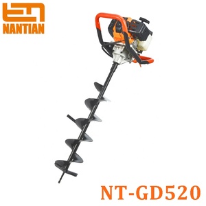 Coclea di <span class=keywords><strong>terra</strong></span> scavatrice per fori montata su trattore a benzina 43cc/52cc con diversi trapani coclea di <span class=keywords><strong>terra</strong></span> portatile di qualità OEM - Product Image 2