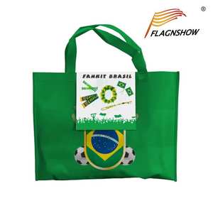 Gobelets de supporter de football en polyester imperméable 2026 avec le dernier design pour les événements sportifs - Product Image 1