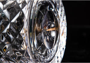 Cajas con logotipo personalizado, alivio de descompresión, vaso de cristal en relieve, vaso de <span class=keywords><strong>Whisky</strong></span> giratorio, juegos de gafas con Base de madera - Product Image 4