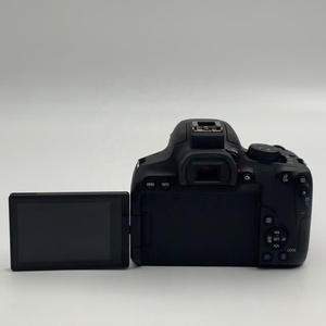 Cámaras Digitales de Segunda Mano al por Mayor, Canon 850D 18-55mm IS STM 24.1MP, Video 4K, Dual Pixel AF, DSLR, Certificadas para Vlogging, Usadas - Product Image 3