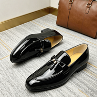 Luxuriöse Klassische Lackleder-Quastenloafer Hochglänzende Formelle Business-Schuhe für Hochzeit Geschäftliche Freizeitschuhe Herrenschuhe