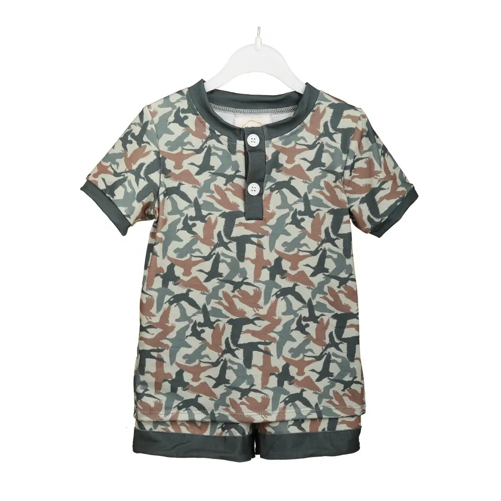 夏のカスタムプリントキッズパジャマ半袖夏の男の子パジャマ卸売キッズパジャマ