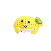 Pendentif légume citron au crochet fait main expression de fil tricoté avec des ornements ou des jouets de sac de Noël à énergie positive