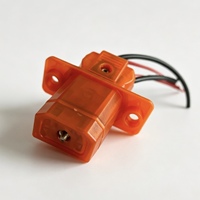Connecteur de prise de charge pour tricycle agricole avec bride de fixation pour accessoire de remplacement électrique de tricycle agricole