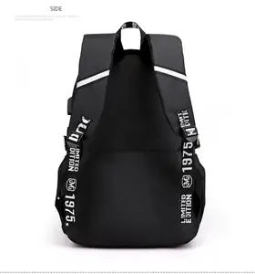 Designer OEM USB di ricarica trekking zaini vendita calda giorno bag pack con luminoso personalizzato logo