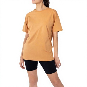 T-shirt femme col rond manches courtes couleur moutarde, coupe ample, 100% coton, jersey respirant, couleur unie, décontracté. - Product Image 1