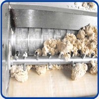 Remplissage de centre de panda multifonctionnel. Machine à biscuits et biscuits en bois